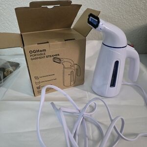 Portable White Garment Steamer
